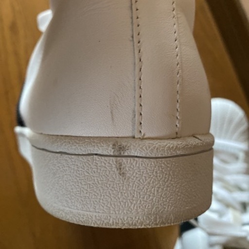 adidas アディダス スニーカー