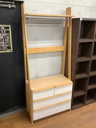 ニトリ　ハンガーラック　引き出し付き　売場展開中！！！