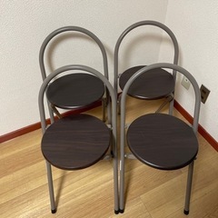 折り畳み椅子　4個セットの画像