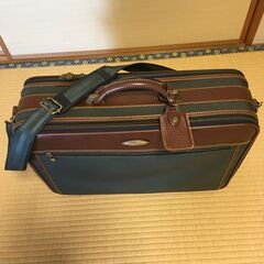 サムソナイト　ショルダーバッグ