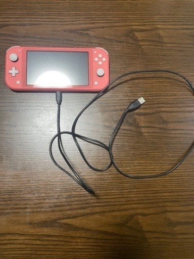 ニンテンドースイッチライトピンク