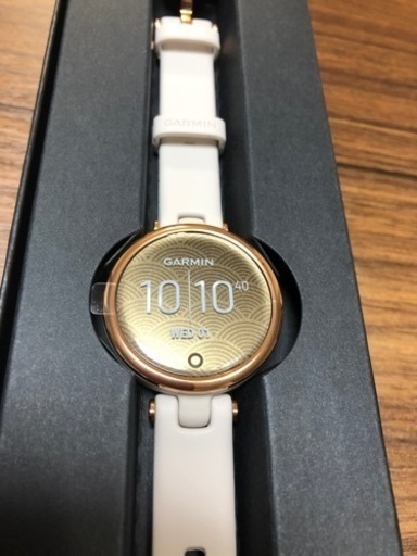 取引完了✨新品★GARMIN  スマートウォッチ♪