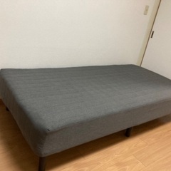 ニトリ脚付きシングルマットレス