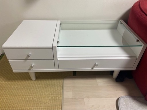 収納、鏡付きテーブル