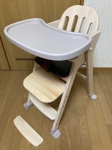 カトージ　木製ベビーチェア