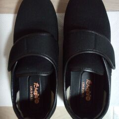 たんぽぽ日和　メンズ　シューズ　２６．０～２６．５ｃｍ