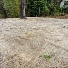 砂利駐車場にコンクリートを打ちたいです。