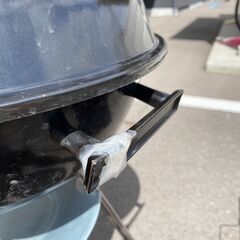 【値下げしました】中古　キャンプ　BBQコンロ　ふた付き　スモーク　キャスター付き　火起こし器　オマケ付き　2台　セット割　3500円の画像