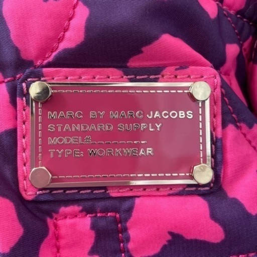 マークジェイコブバック