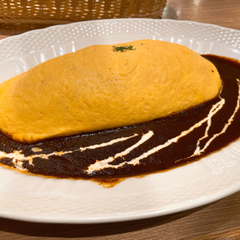 今週日曜日にご飯食べに行きませんか？