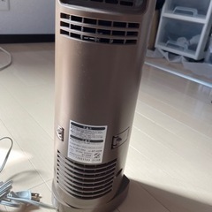 ミニタワーファン(茶色)の画像