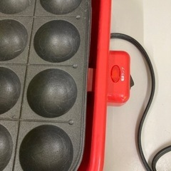  [山善] たこ焼き器 24穴 着脱プレート式 レッド YOA-240の画像
