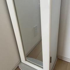 鏡&棚の画像