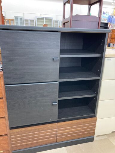 サイドボード　キャビネット　ﾀﾞｰｸﾌﾞﾗｳﾝ