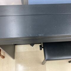 電子ピアノ　ROLAND DP990F 2010年製の画像