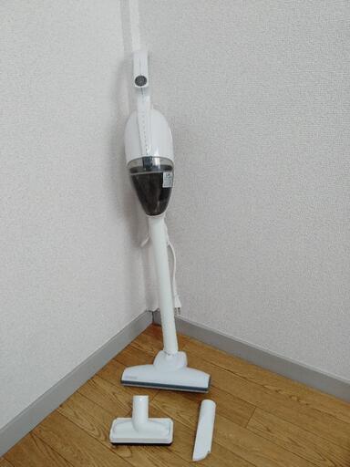 アイリスオーヤマ　スティック掃除機　2019年製