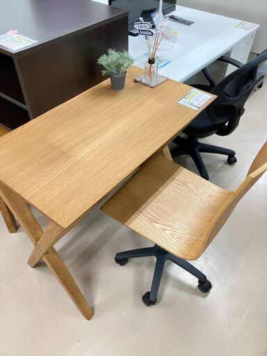 可愛い木製デスク＆チェアセット