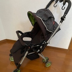 アップリカ☆ベビーカーA型