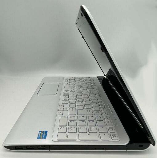 Vaioノートパソコン i5（中古）4GBのメモリ、SSD,W11,NORTON