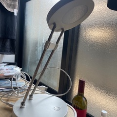 Led IKEAスタンドの画像