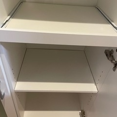 【急募】食器棚　本日　今からの画像