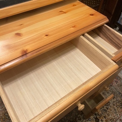 【売約済】　ドレッサー　鏡台　dresser 化粧台　パイン材　パイン　天然木　鏡　ミラー　姿見　イス　チェア　ライト　付き　ニトリ　