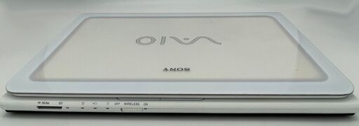 Vaioノートパソコン i3（中古）4GBのメモリ、SSD,W11