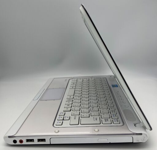 Vaioノートパソコン i3（中古）4GBのメモリ、SSD,W11