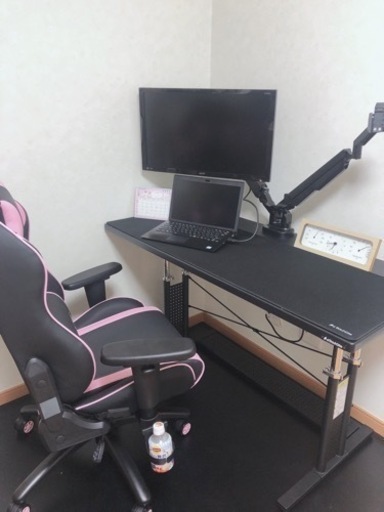 バウヒュッテ　デスク&サイドデスク（お譲先交渉中）