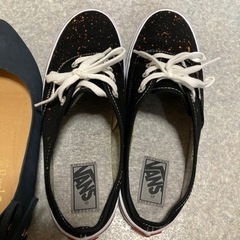 vans靴、パンプス訳ありの画像