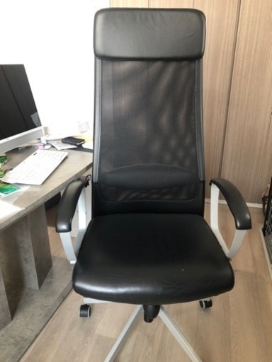 IKEAのオフィスチェア　マルクス