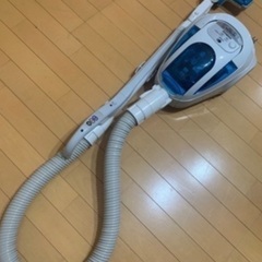 無料【引渡し限定】掃除機　たまに勝手に停止します