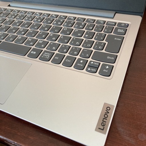 Lenovo ノートパソコン
