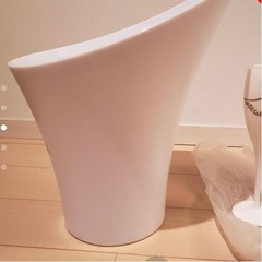 非売品✨エンジェルシャンパンクーラー✖️１グラス✖️２の画像