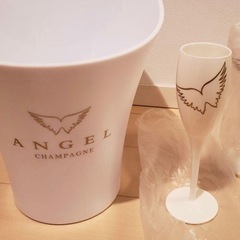 非売品✨エンジェルシャンパンクーラー✖️１グラス✖️２