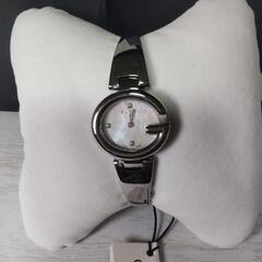 【新品未使用】 GUCCI グッチ 腕時計 シルバー グッチシマ...