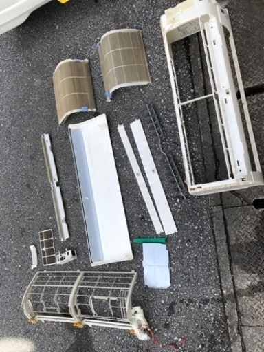 エアコン分解洗浄クリーニング