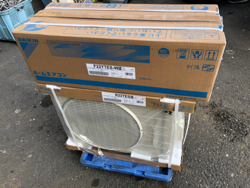 D324a ダイキンエアコンF22YTES-W 2021年モデル 未使用箱入