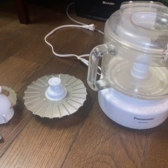 取りに来ていただける方限定フードプロセッサー無料