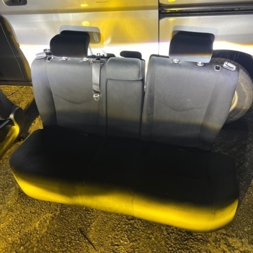 30プリウス後期前後シート