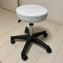 美品　スツールの画像