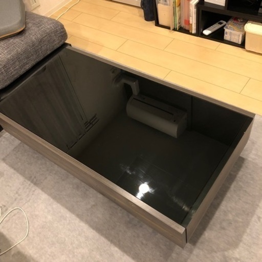 北欧風モダンローテーブル