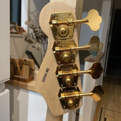 Schecter  エレキベース ベースギター  値段要相談