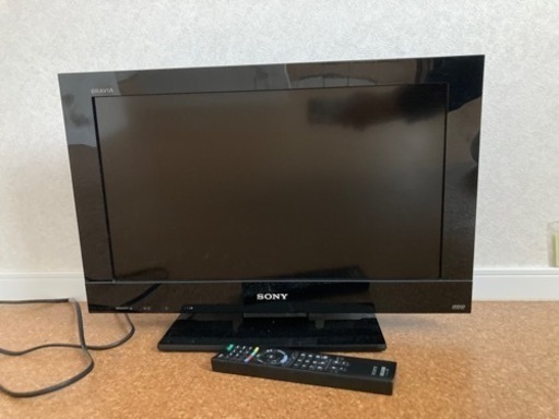 【ご購入者確定予定】SONYのTV(size小さい)とオレンジ色のソファセット(単品不可)