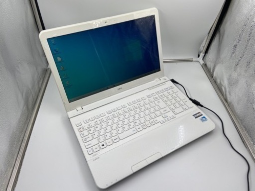 初心者オススメ☆カメラ付き☆SSD搭載☆