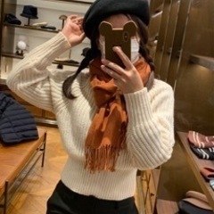 今週/タダ❗️ユニクロマフラー🧣（白ニット別出品）