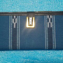 ♪新品未使用♪　ネイビーがま口長財布　レディース