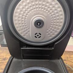 アイリスオーヤマ　炊飯器　美品　最終値下げの画像