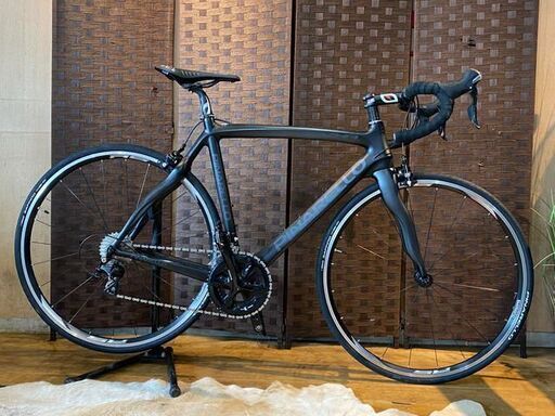 ■ PINARELLO RAZHA 2018年 ピナレロ ラザ 22速 カーボン ブラック シマノ 105 ロードバイク 自転車 札幌発