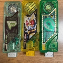 ☆お取引先決定☆仮面ライダー ガシャット左側のみ3つの画像